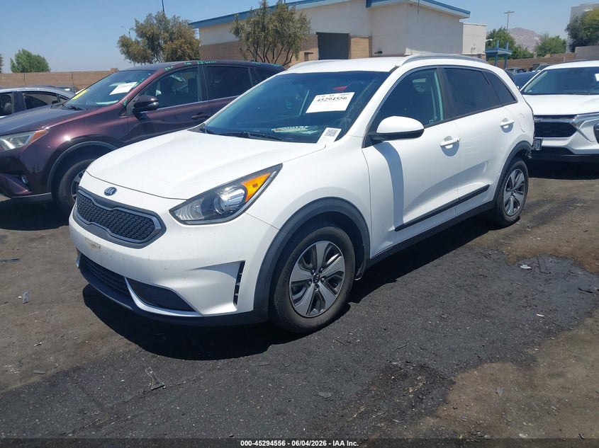 2017 Kia Niro VIN KNDCB3LCXH5104377 IAAI salvage auction — REAR END, Salvage Title, sold $1,950 on 2026-07-17 (photo 2)