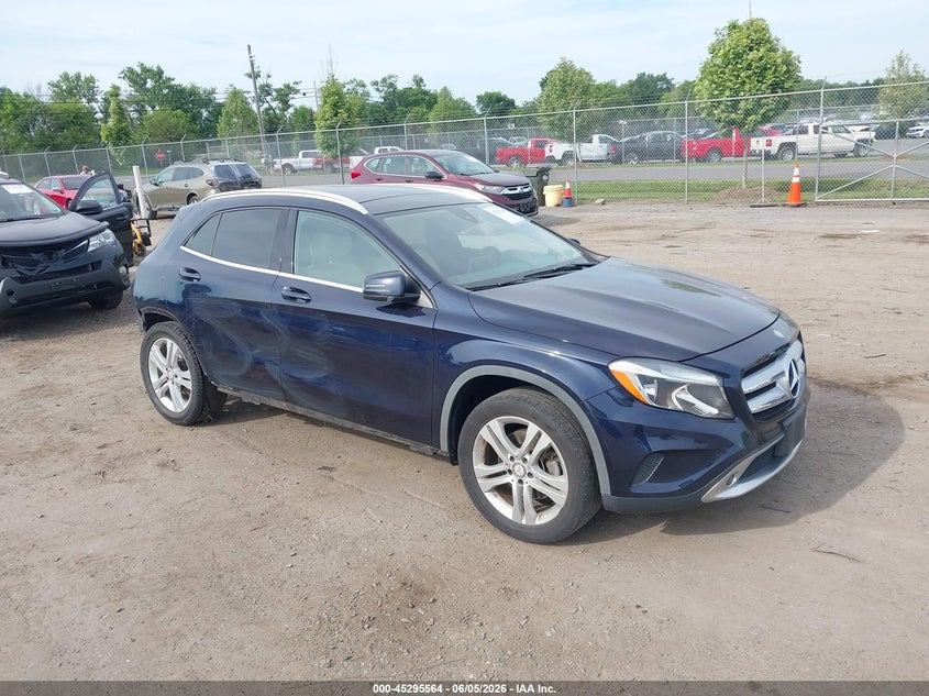 2017 Mercedes-benz Gla-klasse VIN WDCTG4GB0HJ347562 IAAI salvage auction — REAR END, Salvage Title, sold $25 on 2026-07-28 (photo 1)