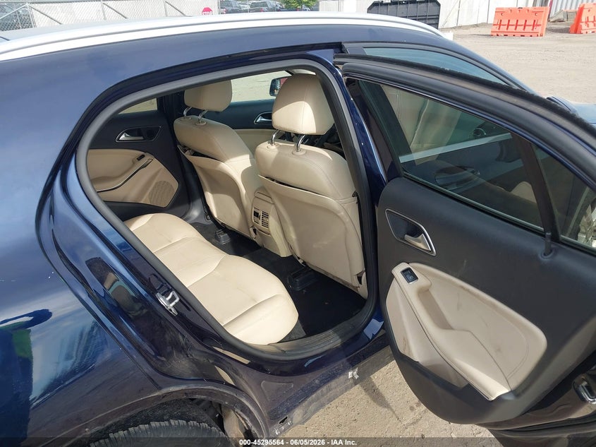 2017 Mercedes-benz Gla-klasse VIN WDCTG4GB0HJ347562 IAAI salvage auction — REAR END, Salvage Title, sold $25 on 2026-07-28 (photo 8)