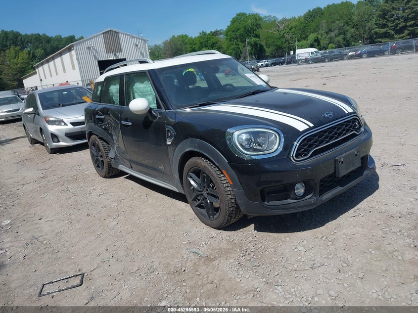 2019 Mini Countryman VIN WMZYT5C51K3J87569 IAAI salvage auction — RIGHT SIDE, Salvage Title, sold $4,150 on 2026-07-28 (photo 1)