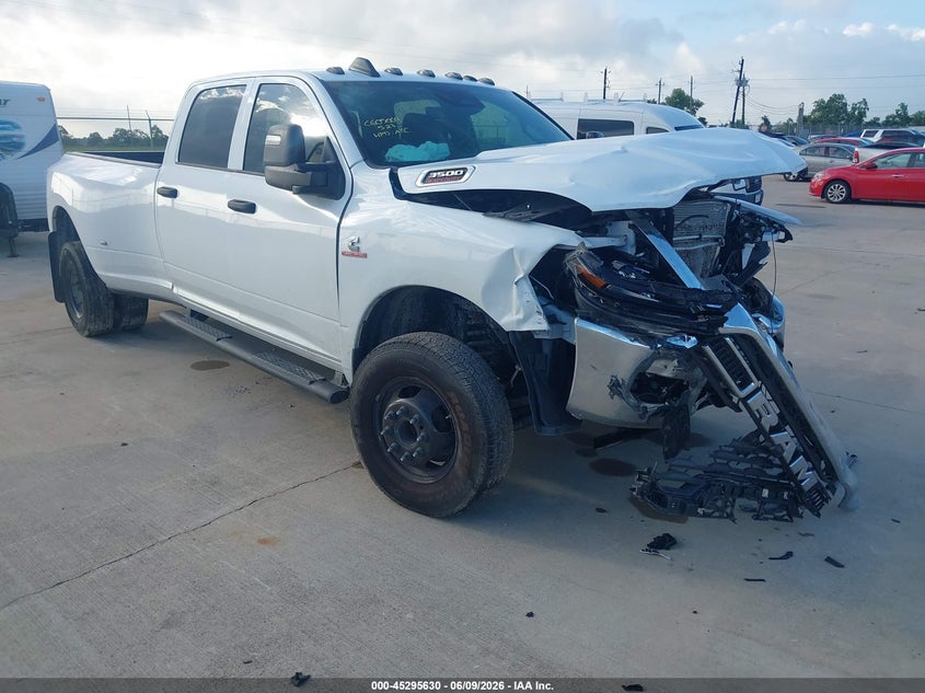 2026 Ram 3500 VIN 3C63RRGL1TG228622 IAAI salvage auction — FRONT END, Salvage Title, sold $16,400 on 2026-08-02 (photo 1)