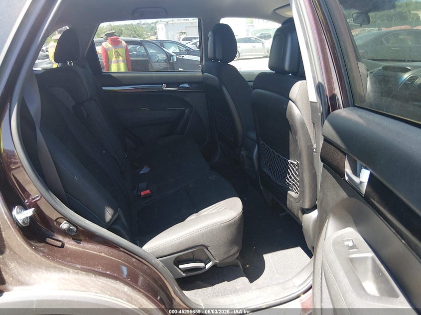 2014 Kia Sorento VIN 5XYKT3A6XEG523550 IAAI salvage auction — FRONT END, Salvage Title, sold $1,350 on 2026-07-17 (photo 8)