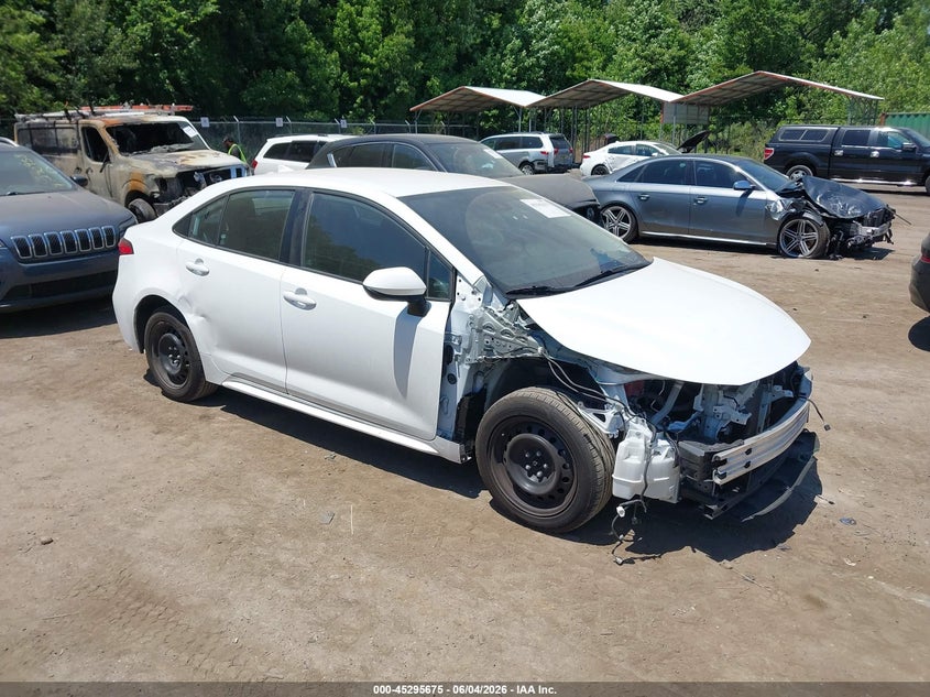 2022 Toyota Corolla VIN 5YFEPMAE1NP371331 IAAI salvage auction — FRONT END, Salvage Title, sold $4,300 on 2026-08-01 (photo 1)