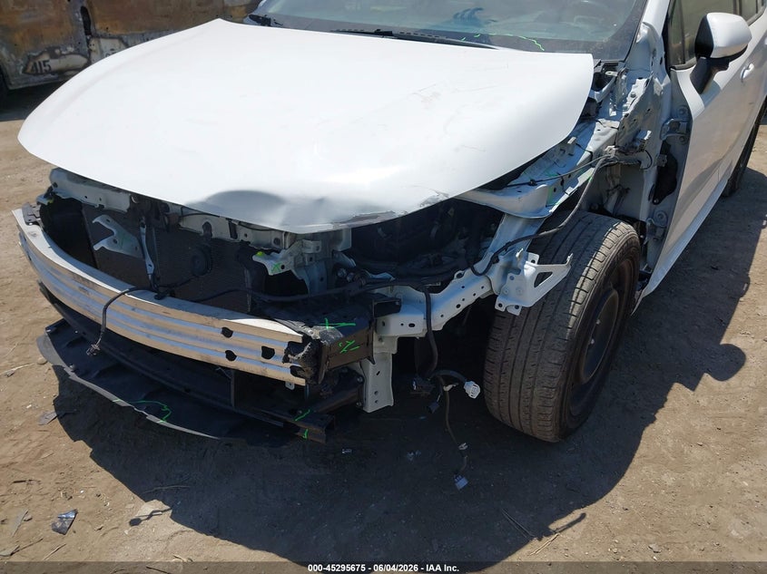 2022 Toyota Corolla VIN 5YFEPMAE1NP371331 IAAI salvage auction — FRONT END, Salvage Title, sold $4,300 on 2026-08-01 (photo 6)