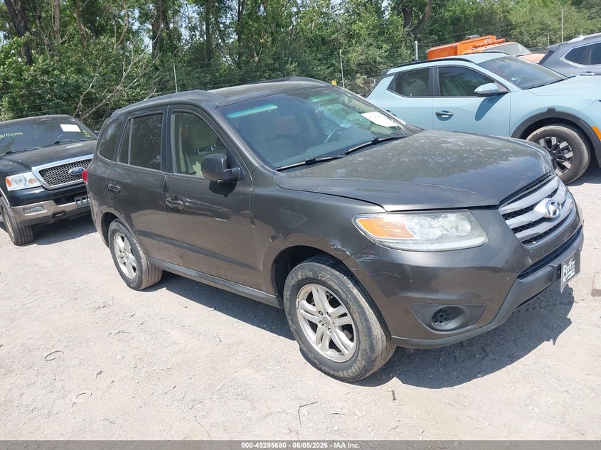 2012 Hyundai Santa fe VIN 5XYZGDABXCG155373 IAAI salvage auction — LEFT FRONT, Salvage Title, sold $375 on 2026-07-22 (photo 1)