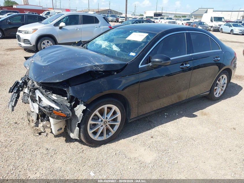 2019 Mercedes-benz A-klasse VIN WDD3G4EB3KW024437 IAAI salvage auction — FRONT END, Salvage Title, sold $3,150 on 2026-07-22 (photo 2)