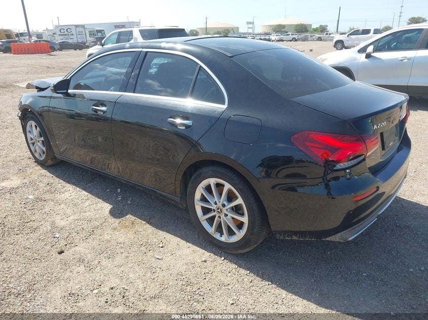 2019 Mercedes-benz A-klasse VIN WDD3G4EB3KW024437 IAAI salvage auction — FRONT END, Salvage Title, sold $3,150 on 2026-07-22 (photo 3)