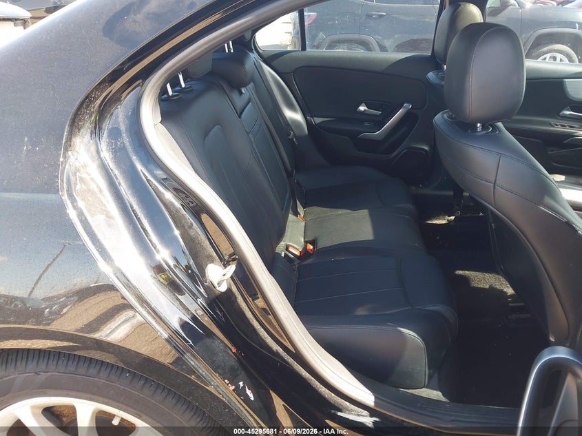2019 Mercedes-benz A-klasse VIN WDD3G4EB3KW024437 IAAI salvage auction — FRONT END, Salvage Title, sold $3,150 on 2026-07-22 (photo 8)