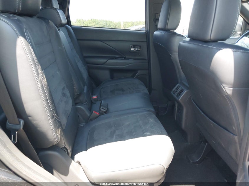 2019 Mitsubishi Outlander VIN JA4AD3A36KZ026565 IAAI salvage auction — RIGHT FRONT, Salvage (North Carolina), sold $1,200 on 2026-07-29 (photo 8)