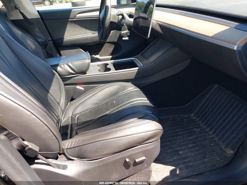 2023 Tesla Model y VIN 7SAYGDEE5PA179660 IAAI salvage auction — FRONT END, Salvage Title, sold $10,225 on 2026-07-16 (photo 5)