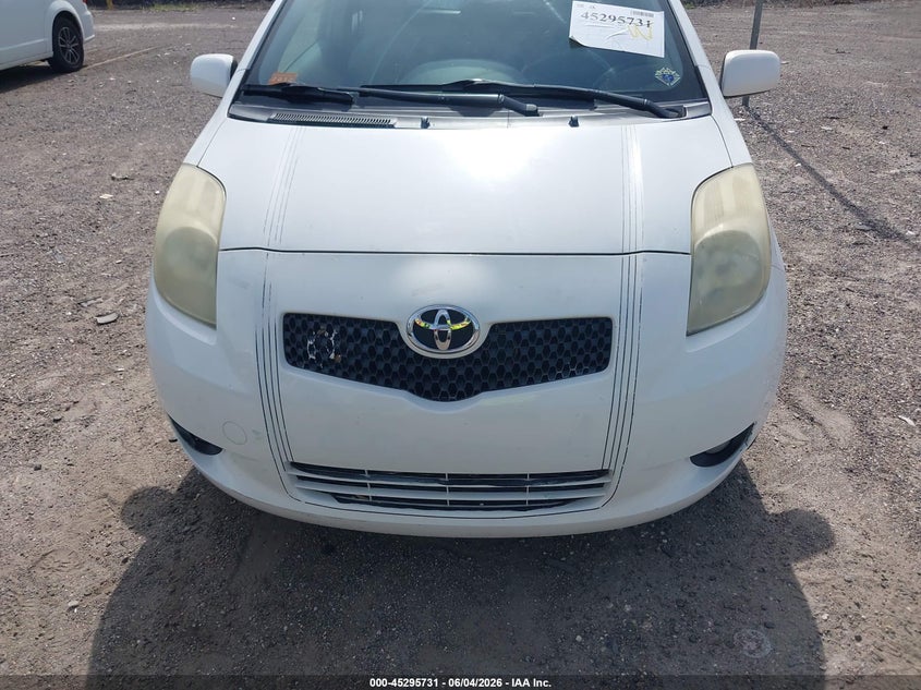 2007 Toyota Yaris VIN JTDJT923075135726 IAAI salvage auction — NORMAL WEAR, Clear (Florida), sold $650 on 2026-07-07 (photo 6)