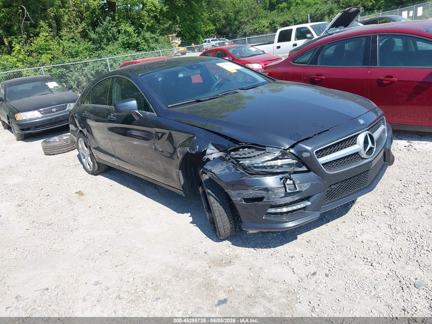 2014 Mercedes-benz Cls-klasse VIN WDDLJ9BB0EA097219 IAAI salvage auction — SIDE, Salvage Title, sold $1,950 on 2026-07-21 (photo 1)