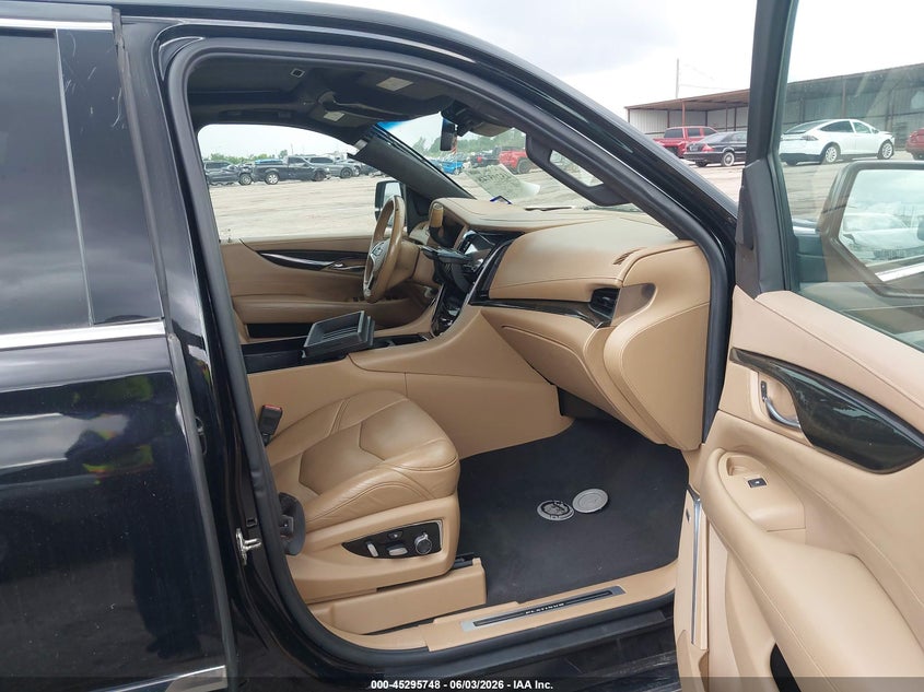 2018 Cadillac Escalade VIN 1GYS4KKJ8JR142411 IAAI salvage auction — THEFT, Salvage Title, sold $7,500 on 2026-07-29 (photo 5)