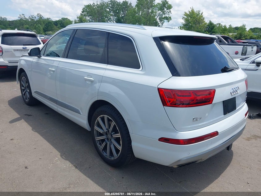 2017 Audi Q7 VIN WA1LAAF71HD053048 IAAI salvage auction — FRONT END, Salvage (Ohio), sold $5,550 on 2026-07-14 (photo 3)