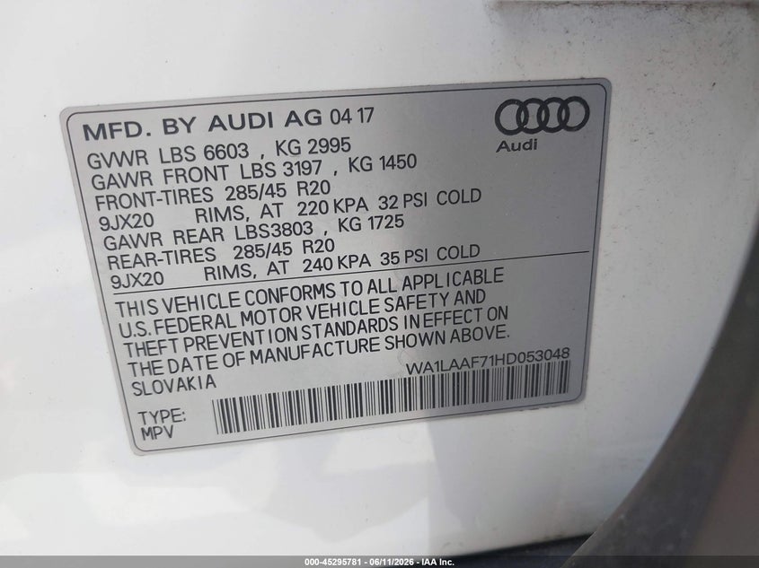 2017 Audi Q7 VIN WA1LAAF71HD053048 IAAI salvage auction — FRONT END, Salvage (Ohio), sold $5,550 on 2026-07-14 (photo 9)