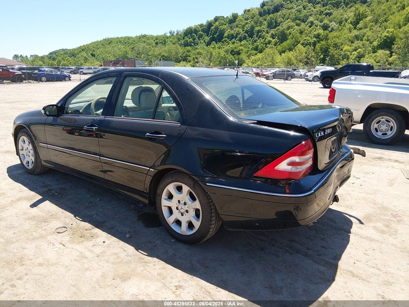 2006 Mercedes-benz C-klasse VIN WDBRF54J76A853499 IAAI salvage auction — REAR END, Salvage (West Virginia), sold $200 on 2026-07-18 (photo 3)
