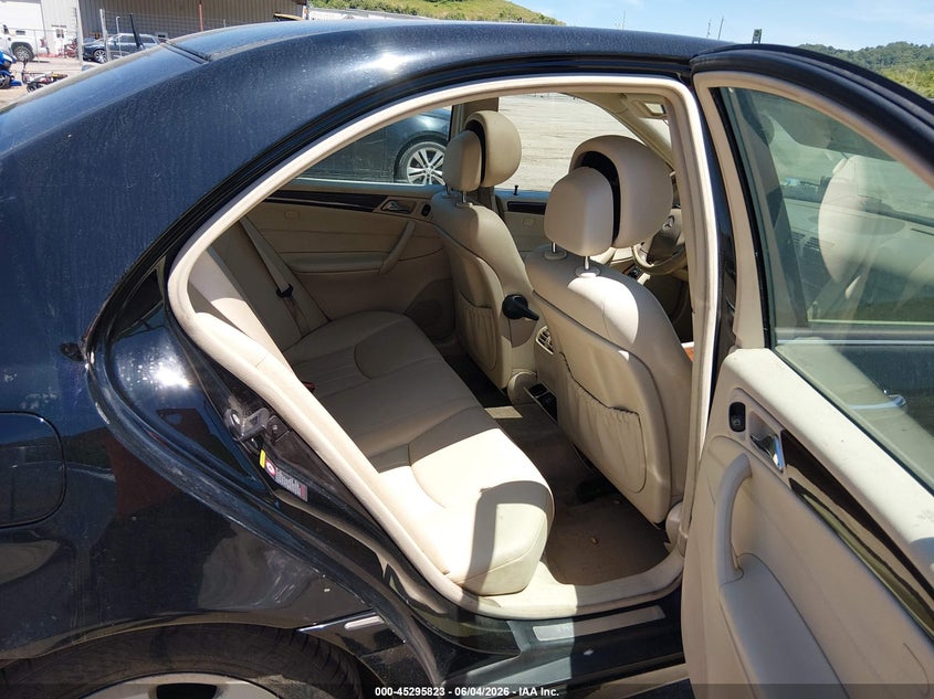 2006 Mercedes-benz C-klasse VIN WDBRF54J76A853499 IAAI salvage auction — REAR END, Salvage (West Virginia), sold $200 on 2026-07-18 (photo 8)