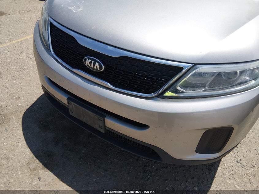 2015 Kia Sorento VIN 5XYKTDA78FG653763 IAAI salvage auction — NORMAL WEAR, Clear (Colorado), sold $775 on 2026-07-21 (photo 6)