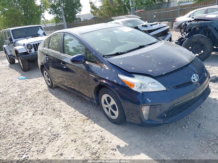 2014 Toyota Prius VIN JTDKN3DU1E1752655 IAAI salvage auction — LEFT FRONT, Salvage (Illinois), sold $1,175 on 2026-07-21 (photo 1)