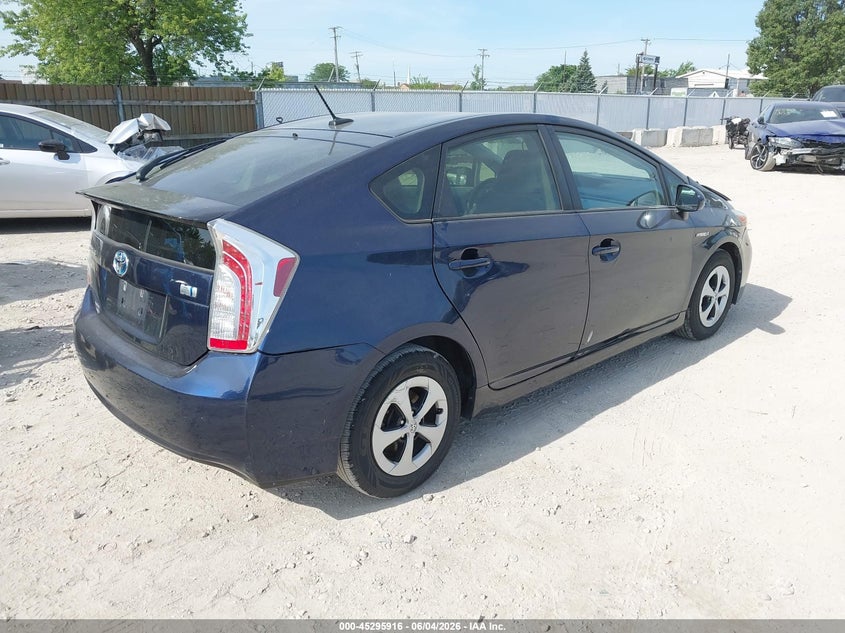 2014 Toyota Prius VIN JTDKN3DU1E1752655 IAAI salvage auction — LEFT FRONT, Salvage (Illinois), sold $1,175 on 2026-07-21 (photo 4)