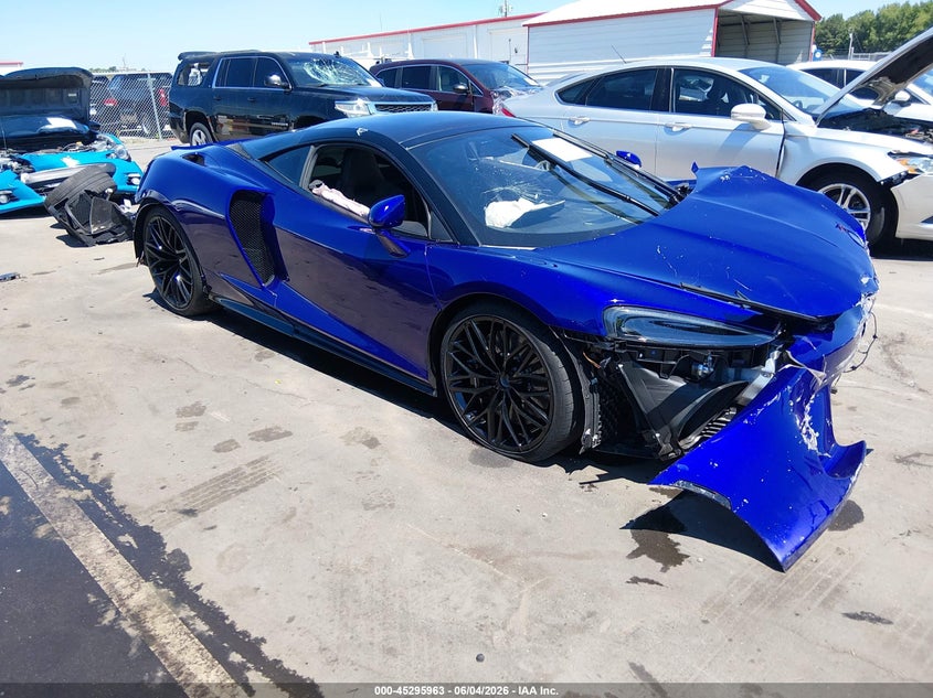 2022 Mclaren Gt VIN SBM22GCA0NW002052 — IAAI salvage auction photo