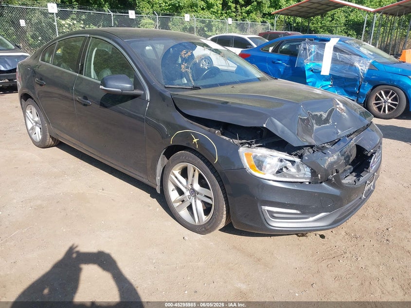 2015 Volvo S60 VIN YV140MFB1F1306199 IAAI salvage auction — FRONT END, Salvage Title, sold $375 on 2026-07-14 (photo 1)