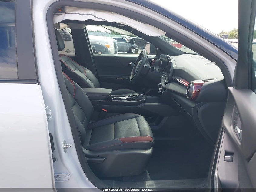 2026 Chevrolet Equinox VIN 3GNAXTEG1TL221368 IAAI salvage auction — FRONT END, Salvage Title, sold $10,100 on 2026-08-21 (photo 5)