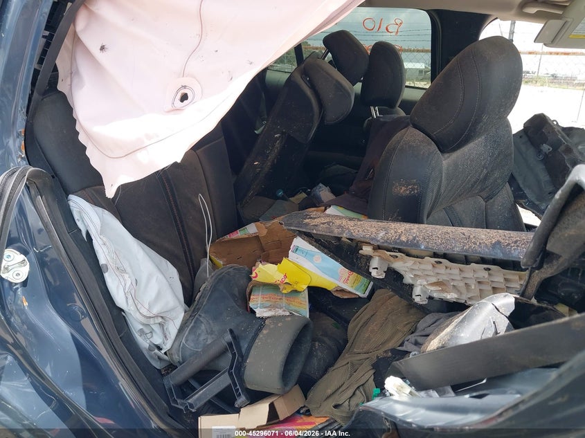 2025 Mazda Cx-50 VIN 7MMVAAEW7SN133463 IAAI salvage auction — ROLLOVER, Salvage Title, sold $75 on 2026-07-09 (photo 8)