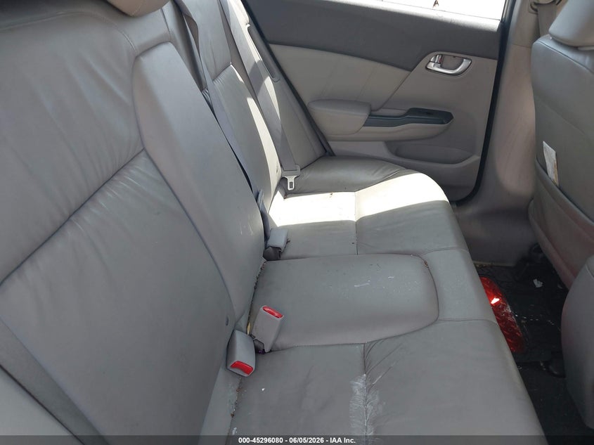 2012 Honda Civic hybrid VIN JHMFB4F3XCS009373 IAAI salvage auction — NORMAL WEAR, Clear (Pennsylvania), sold $600 on 2026-07-21 (photo 8)