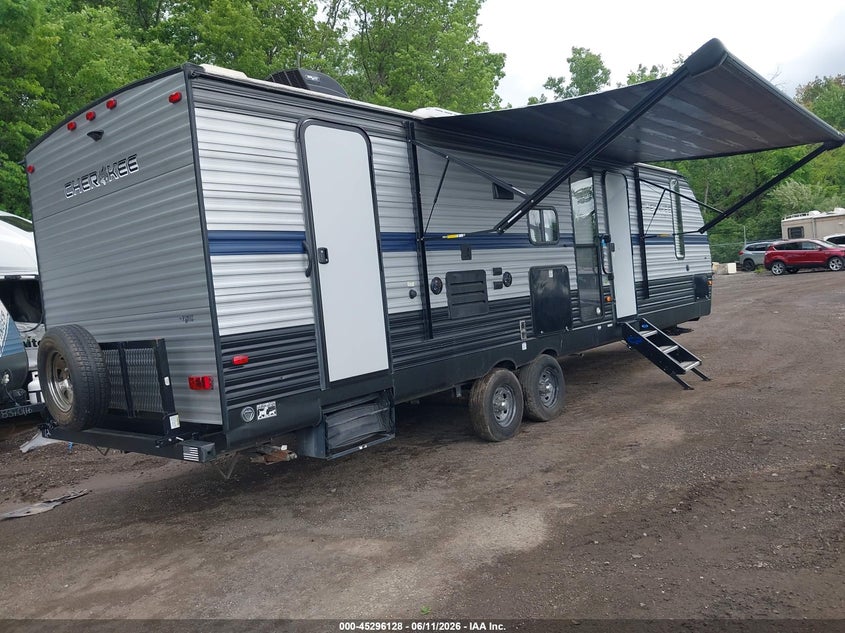 2020 Cherokee by forest r M-284dbh VIN 4X4TCKD24LX142773 IAAI salvage auction — HAIL, Salvage (Ohio), sold $4,100 on 2026-07-21 (photo 4)