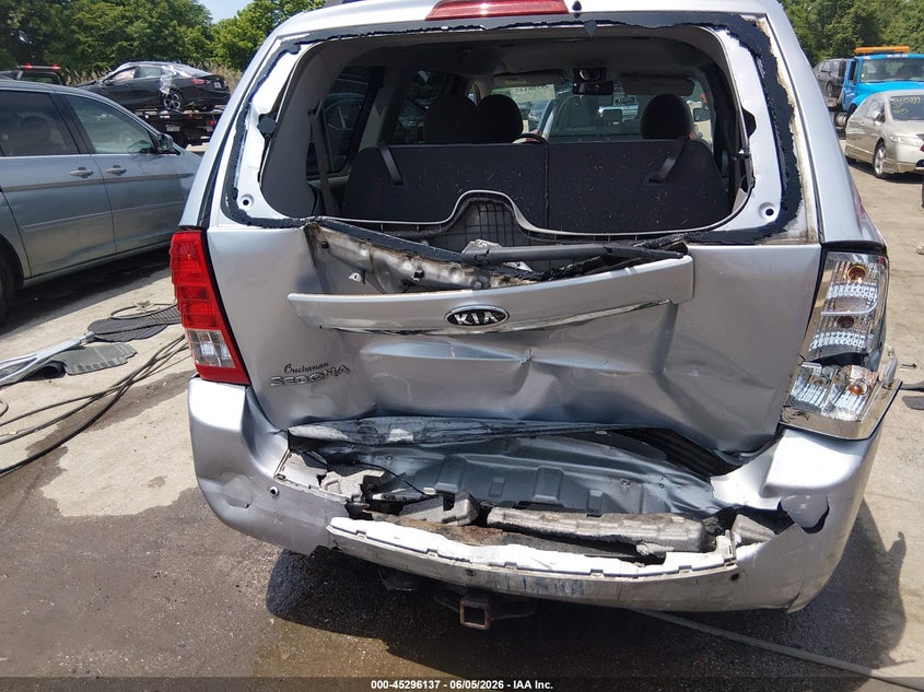 2011 Kia SEDONA VIN KNDMG4C73B6381940 IAAI salvage auction — REAR END, Salvage - Greater Than 75% (Maryland), sold $525 on 2026-08-01 (photo 6)