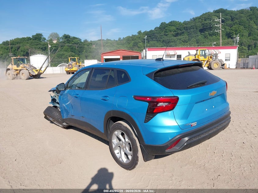 2025 Chevrolet Trax VIN KL77LFEP0SC273887 IAAI salvage auction — LEFT FRONT, Salvage (Pennsylvania), sold $1,950 on 2026-07-28 (photo 3)