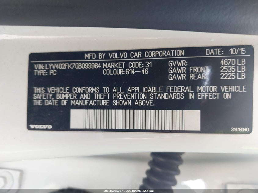 2016 Volvo VIN LYV402FK7GB099984 IAAI salvage auction — FRONT END, Salvage Title, sold $1,550 on 2026-07-14 (photo 9)