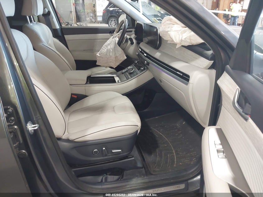 2024 Hyundai Palisade VIN KM8R7DGE7RU647461 IAAI salvage auction — FRONT END, Wait Title, sold $15,075 on 2026-08-20 (photo 5)