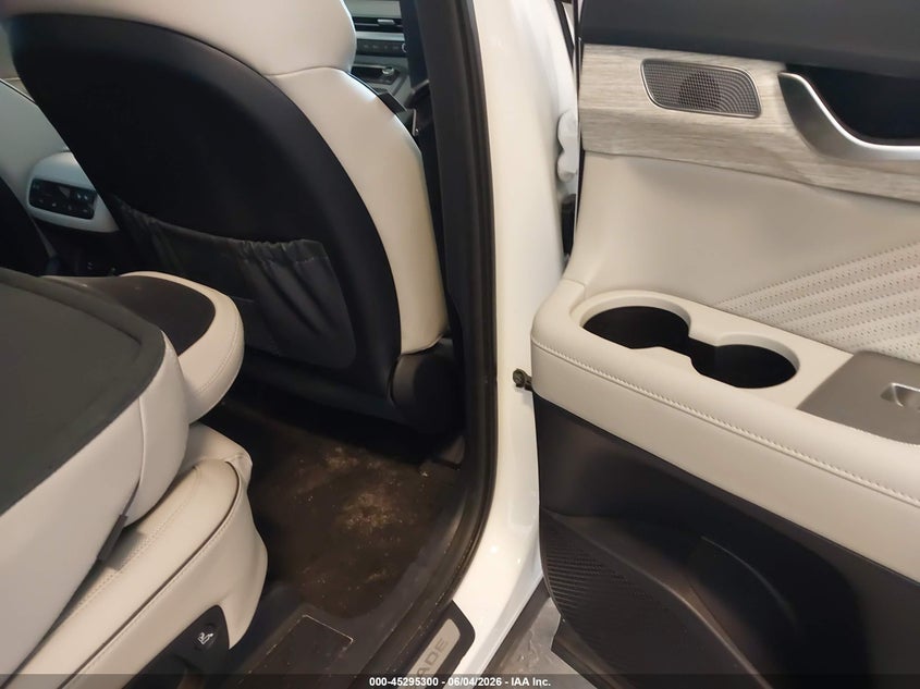 2025 Hyundai Palisade VIN KM8R7DGE0SU818878 IAAI salvage auction — FRONT END, Salvage Title, sold $18,750 on 2026-07-07 (photo 8)