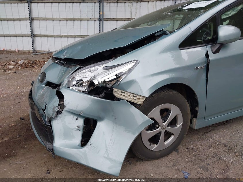 2015 Toyota Prius VIN JTDKN3DU9F1936064 IAAI salvage auction — FRONT END, Salvage Title, sold $2,100 on 2026-07-27 (photo 6)