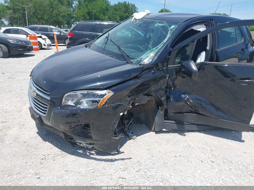 2016 Chevrolet Trax VIN KL7CJKSB4GB735953 IAAI salvage auction — FRONT END, Salvage Title, sold $800 on 2026-07-06 (photo 6)