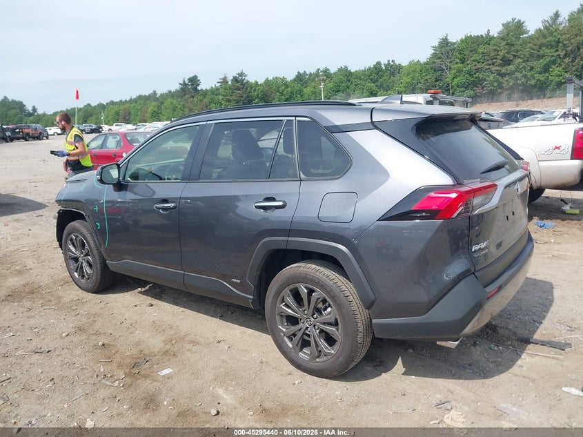2024 Toyota Rav 4 VIN JTMD6RFV8RD132324 IAAI salvage auction — FRONT END, Salvage (Massachusetts), sold $16,600 on 2026-07-10 (photo 3)