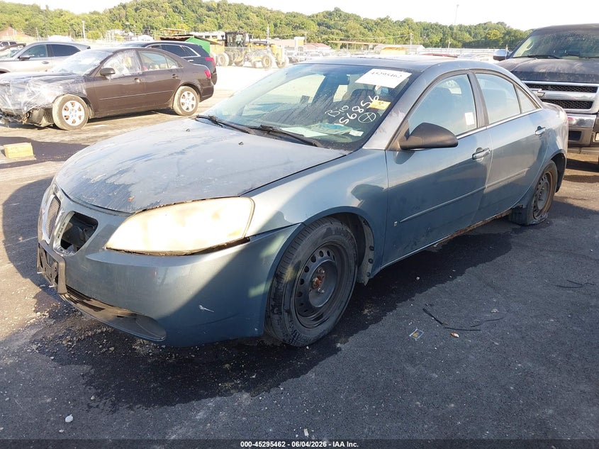 2006 Pontiac G6 VIN 1G2ZG558864156856 IAAI salvage auction — LEFT SIDE, Clear (Illinois), sold $300 on 2026-08-18 (photo 2)