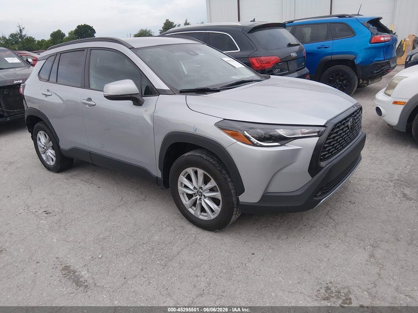 2022 Toyota Corolla cross VIN 7MUCAABG0NV013254 IAAI salvage auction — REAR END, Salvage Title, sold $10,250 on 2026-07-13 (photo 1)