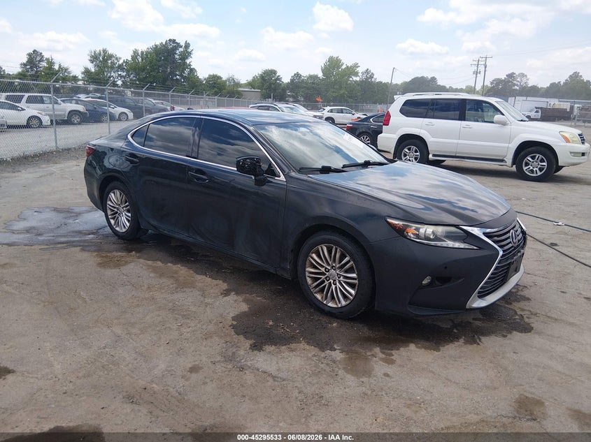 2016 Lexus ES VIN JTHBK1GG8G2238381 IAAI salvage auction — LEFT & RIGHT, Salvage Title, sold $3,750 on 2026-07-10 (photo 1)