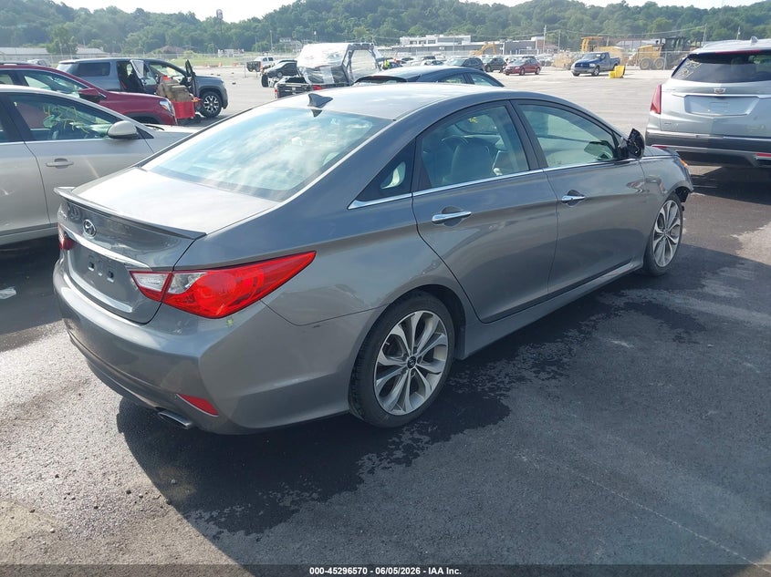 2014 Hyundai Sonata VIN 5NPEC4AC7EH824701 IAAI salvage auction — RIGHT FRONT, Salvage Title, sold $525 on 2026-07-14 (photo 4)