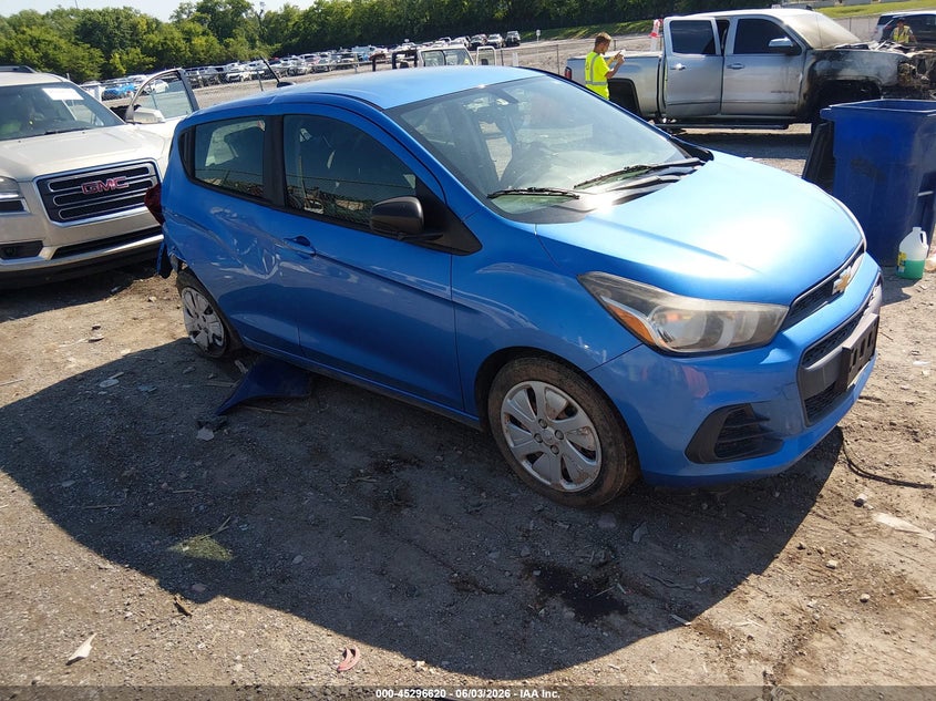 2018 Chevrolet Spark VIN KL8CB6SA6JC430673 IAAI salvage auction — SIDE, Salvage Title, sold $450 on 2026-07-30 (photo 1)