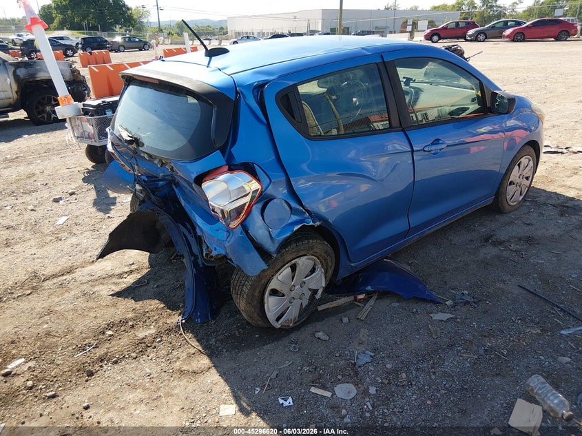 2018 Chevrolet Spark VIN KL8CB6SA6JC430673 IAAI salvage auction — SIDE, Salvage Title, sold $450 on 2026-07-30 (photo 4)