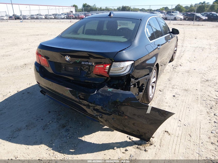 2012 BMW 5er VIN WBAXH5C59CDW09044 IAAI salvage auction — REAR END, Salvage Title, sold $1,400 on 2026-07-11 (photo 6)