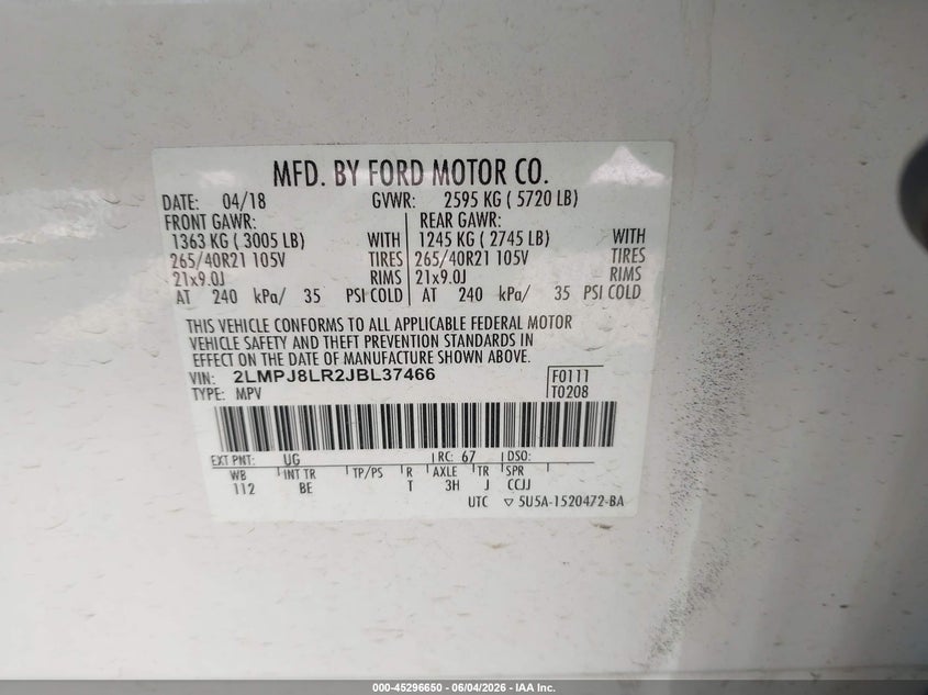 2018 Lincoln Mkx VIN 2LMPJ8LR2JBL37466 IAAI salvage auction — HAIL, Salvage Title, sold $10,350 on 2026-08-11 (photo 9)