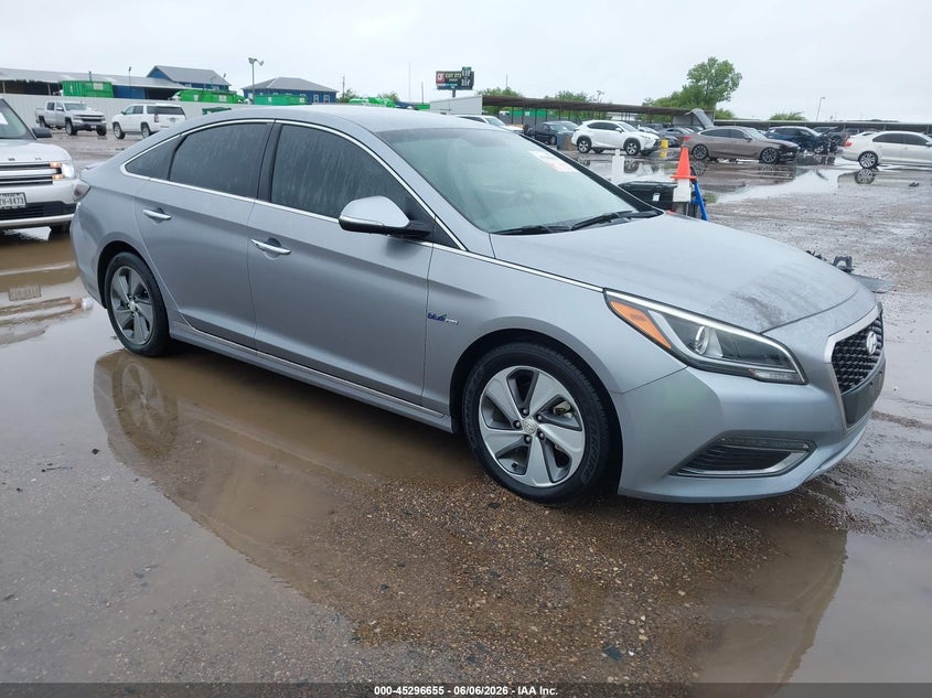 2017 Hyundai Sonata VIN KMHE34L1XHA048342 IAAI salvage auction — HAIL, Salvage Title, sold $5,900 on 2026-07-15 (photo 1)