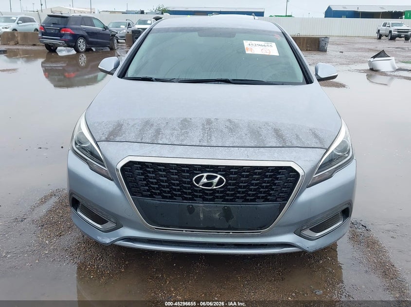 2017 Hyundai Sonata VIN KMHE34L1XHA048342 IAAI salvage auction — HAIL, Salvage Title, sold $5,900 on 2026-07-15 (photo 6)