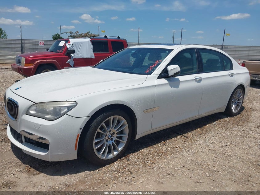 2014 BMW Alpina b7 xdrive VIN WBAYF8C52ED653630 IAAI salvage auction — FRONT END, Clear (Alabama), sold $425 on 2026-07-21 (photo 2)