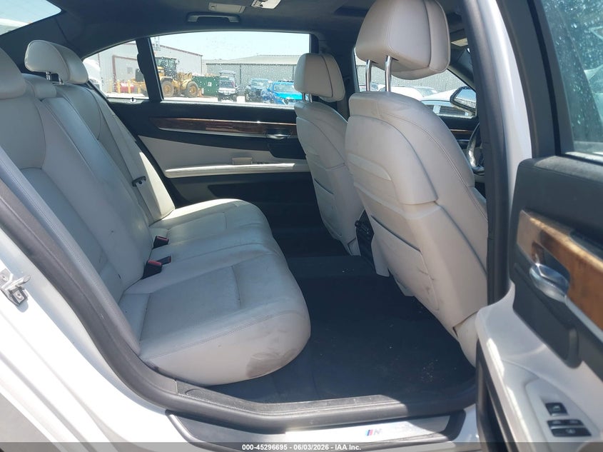 2014 BMW Alpina b7 xdrive VIN WBAYF8C52ED653630 IAAI salvage auction — FRONT END, Clear (Alabama), sold $425 on 2026-07-21 (photo 8)